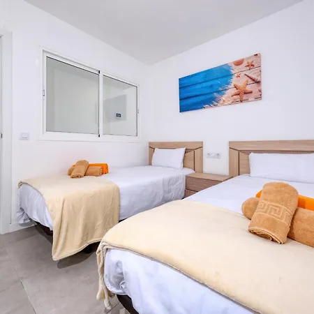 Puerto Rubi 4 - 100m To The By Lanzarote Apartment *